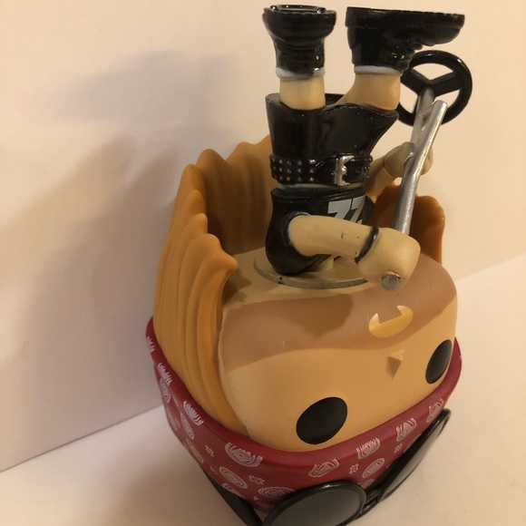 Funko Pop Axl Rose🎤 (Guns n Roses) EUC - Picture 10 of 13